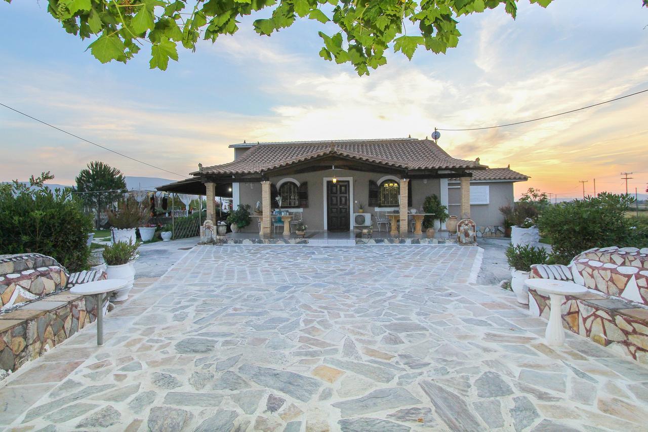 Kouros Resort Kalamákion Екстериор снимка